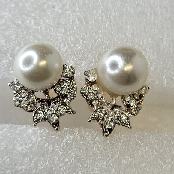 Pearl and Crystal Clip Ons - Picture 1 of 6